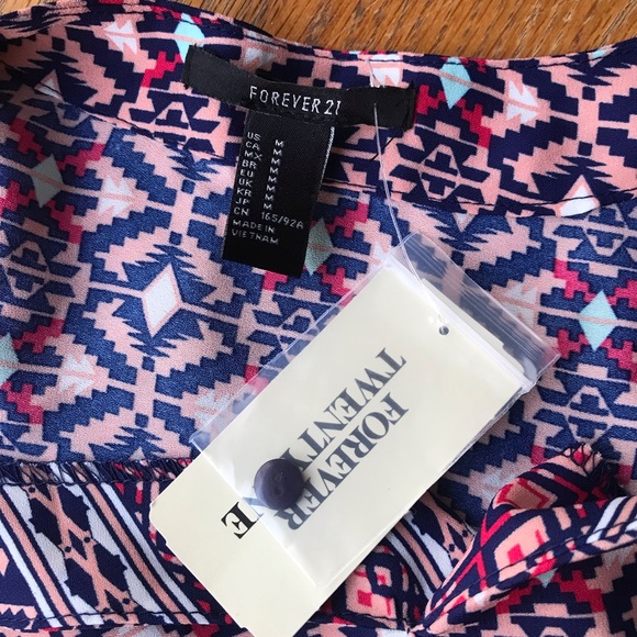 NWT Forever 21 Casual Medium Summer Tank Aztec Design Blue and Pink V-Neck - Picture 6 of 8